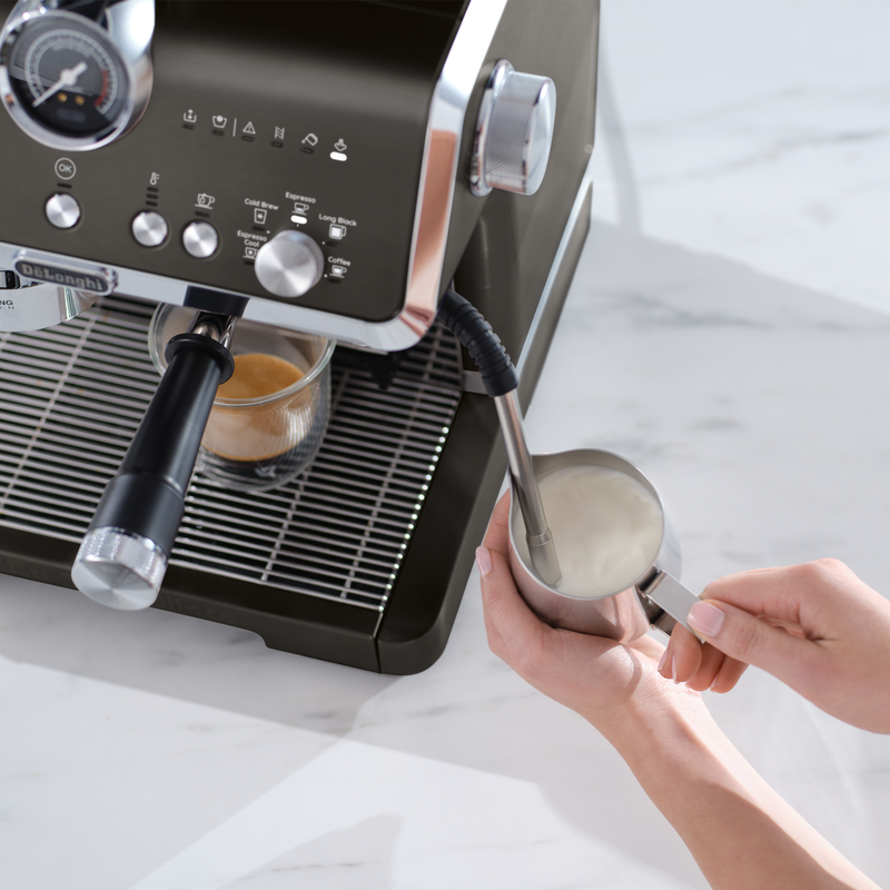 Кавоварка De'Longhi La Specialista Opera EC9555.BK